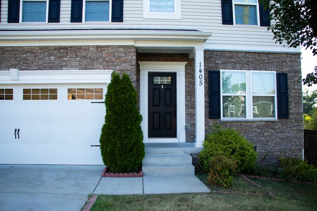 view of property entrance