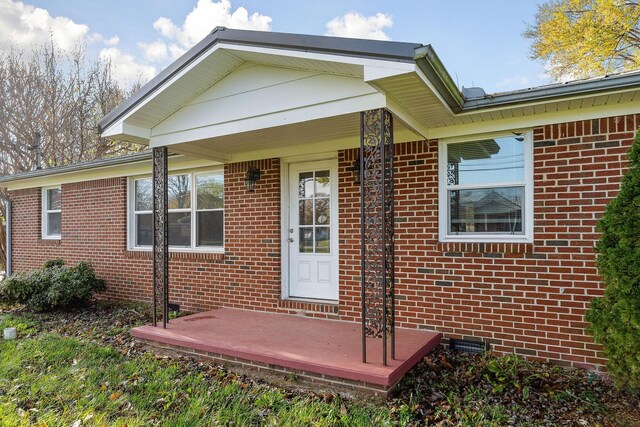 118 Van Buren St, Mcminnville, TN 37110 - entrance to property featuring brick siding