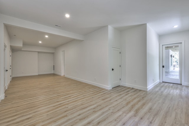 empty room featuring light hardwood / wood-style floors