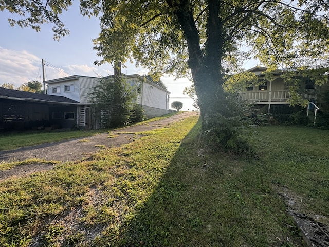 view of yard