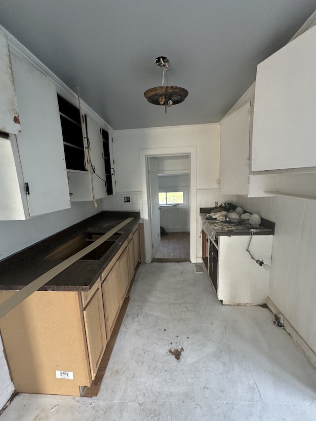 kitchen featuring light brown cabinets