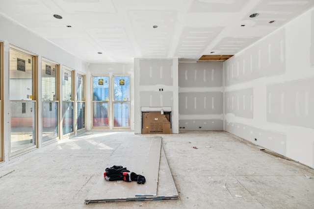 214 38th Ave N, Nashville, TN 37209 - view of unfurnished living room