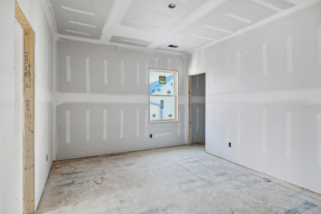 214 38th Ave N, Nashville, TN 37209 - empty room with visible vents