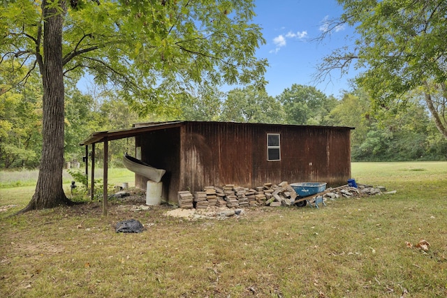 view of outbuilding with an outdoor structure