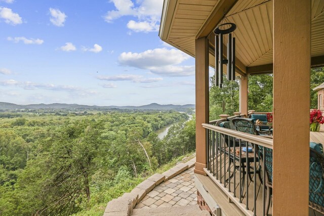 balcony featuring a mountain view