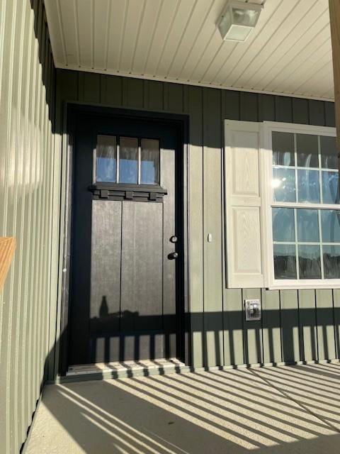 view of exterior entry