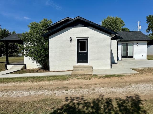 view of front of house