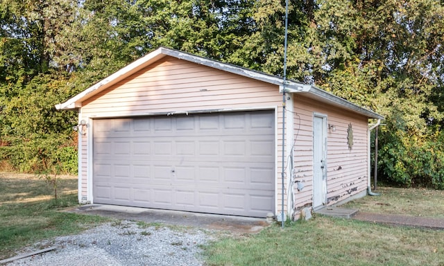 view of detached garage