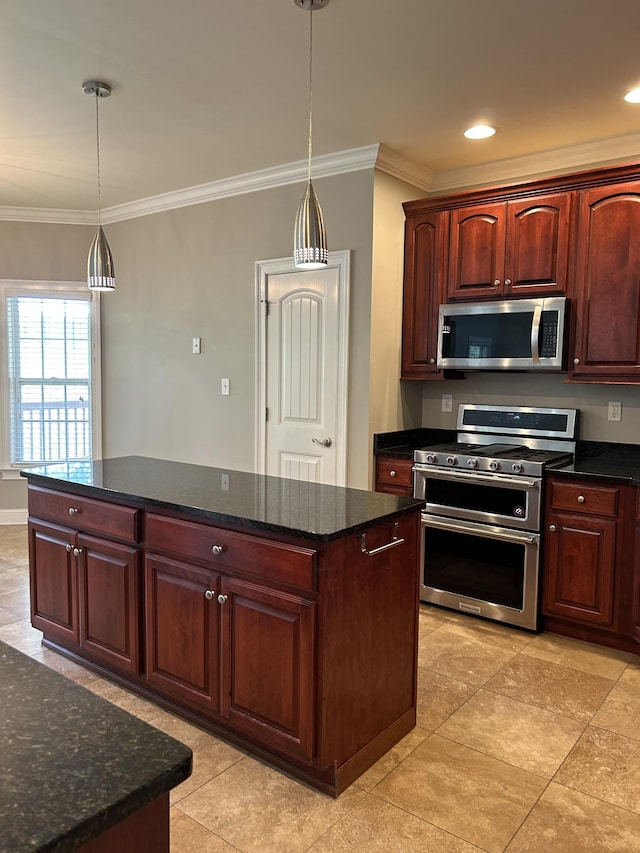kitchen with ornamental molding, recessed lighting, pendant lighting, a center island, and appliances with stainless steel finishes
