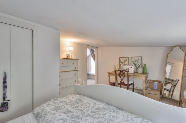 bedroom featuring a closet