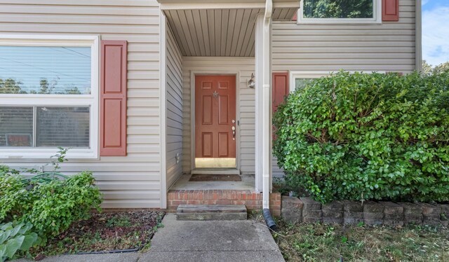 view of property entrance