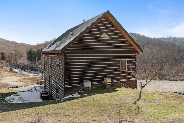 4818 Ensor Hollow Rd, Buffalo Valley, TN 38548 - view of property exterior with a lawn and a forest view