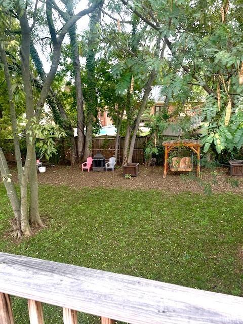 view of yard featuring fence