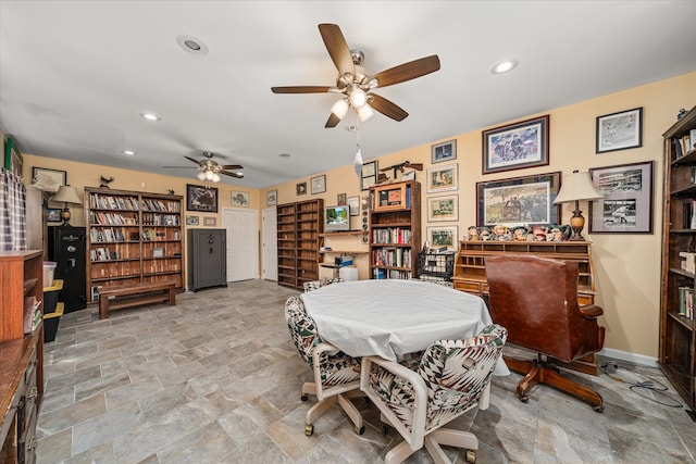 dining room with ceiling fan