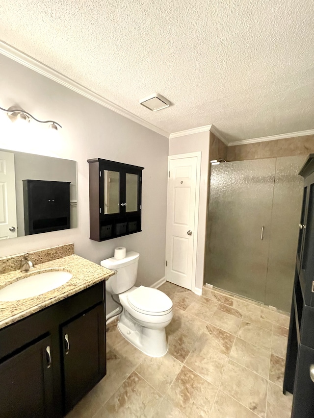 bathroom featuring crown molding, a textured ceiling, toilet, a shower with shower door, and vanity