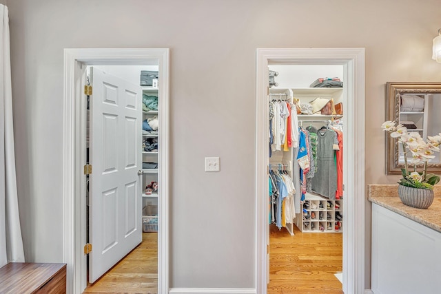 5053 Villa Crest Dr, Nashville, TN 37220 - hall featuring light wood finished floors