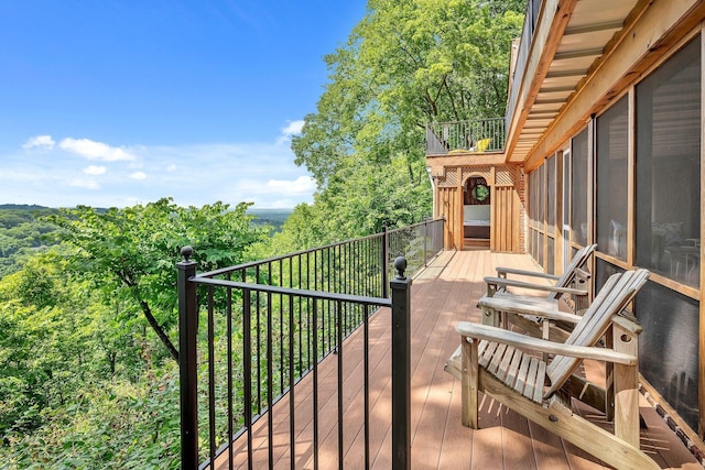 5053 Villa Crest Dr, Nashville, TN 37220 - view of wooden deck