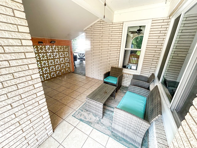 balcony featuring an outdoor hangout area