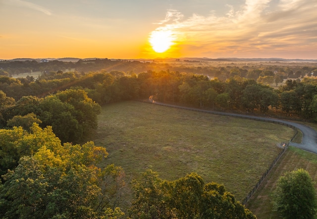 view of aerial view at dusk