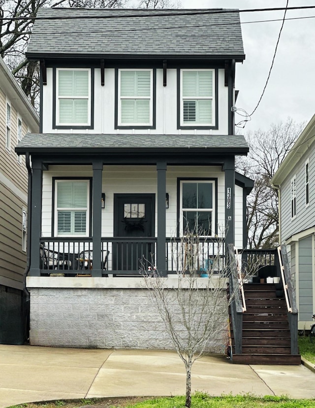 view of front of house featuring a porch