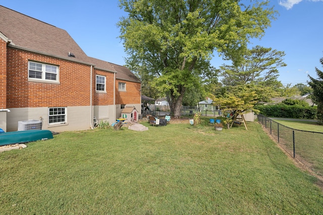 view of yard with cooling unit