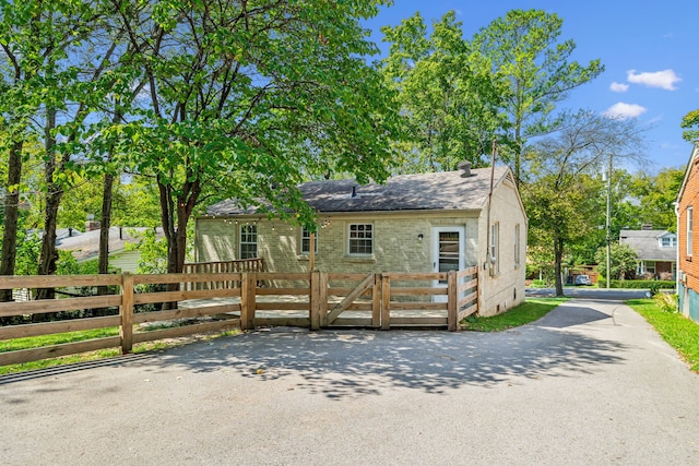 view of front of home