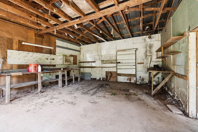 163 Longbranch Rd, Hohenwald, TN 38462 - misc room featuring a workshop area