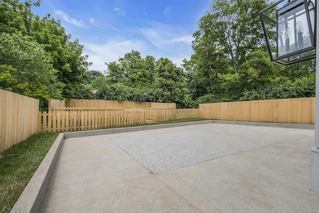 2704 Westwood Ave, Nashville, TN 37212 - view of patio featuring a fenced backyard