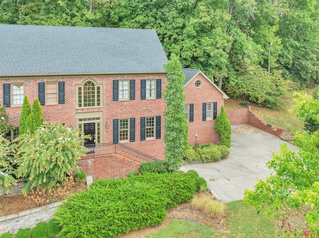 view of colonial inspired home