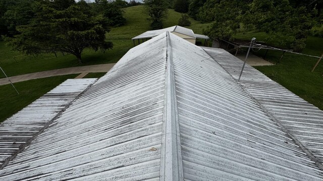 315 Loyd Rd, Pulaski, TN 38478 - exterior view