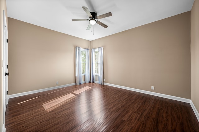 unfurnished room featuring ceiling fan and wood-type flooring