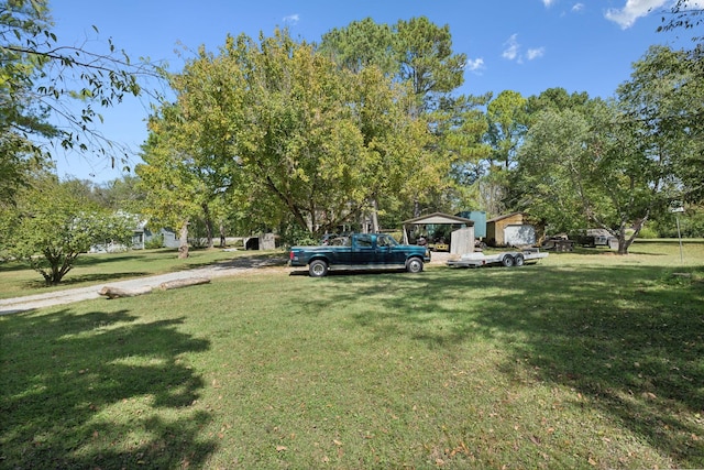 138 W Division St, Mount Juliet, TN 37122 - view of green lawn