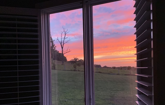 water view featuring a rural view