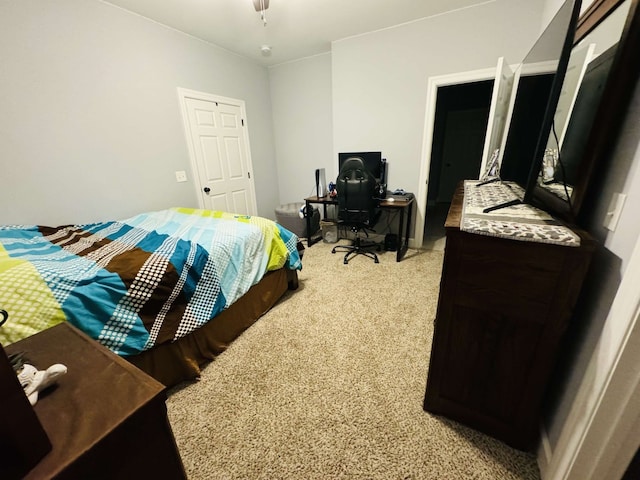 bedroom featuring carpet flooring