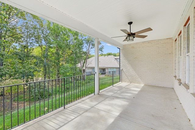 balcony with ceiling fan