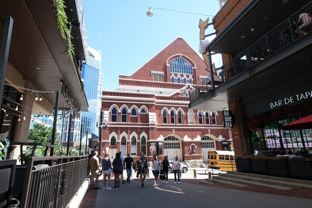 view of building exterior