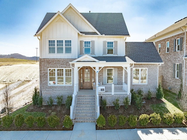 view of front of property with covered porch