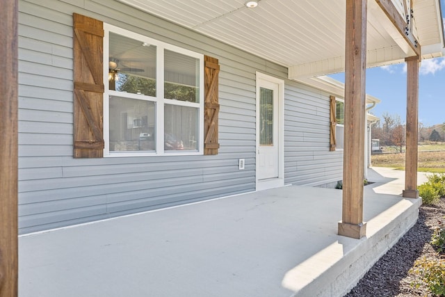 view of patio / terrace featuring covered porch