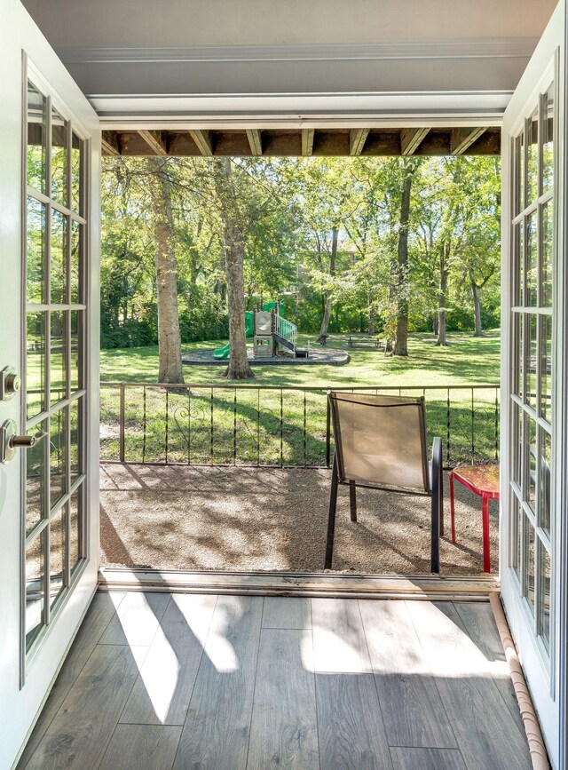 view of unfurnished sunroom