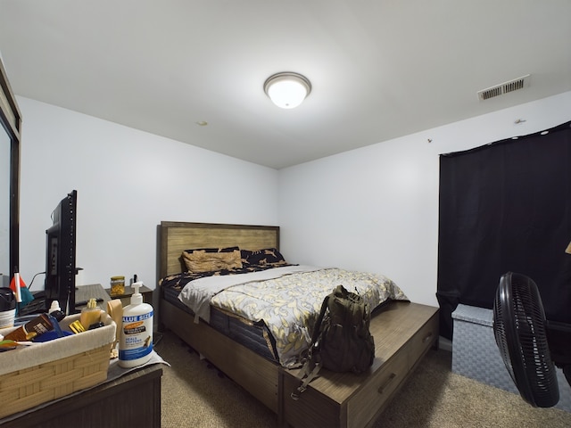 bedroom with carpet