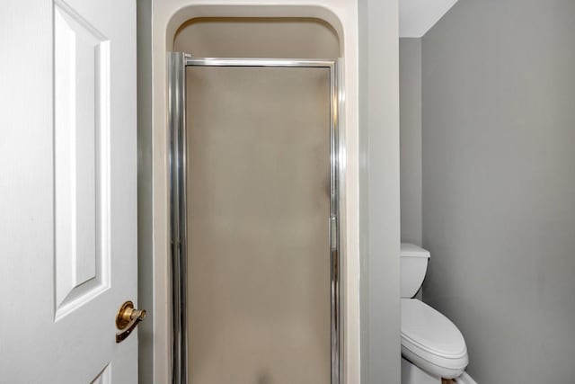 395 Case Rd, Prospect, TN 38477 - bathroom with a shower stall and toilet