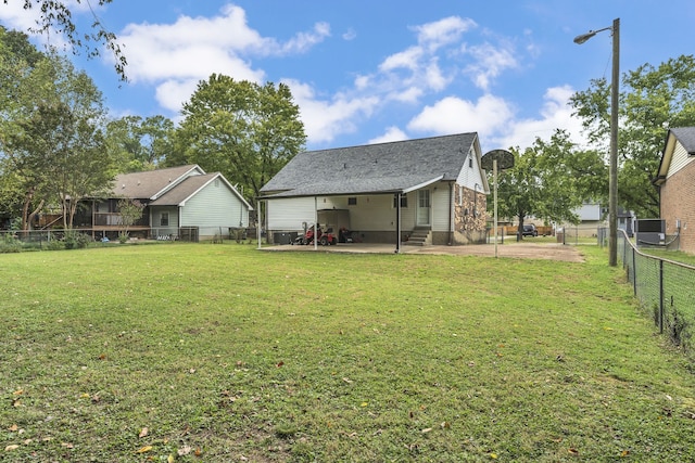 view of yard with a patio area