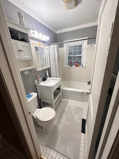 full bathroom featuring vanity, toilet, shower / bath combo, crown molding, and tile patterned flooring