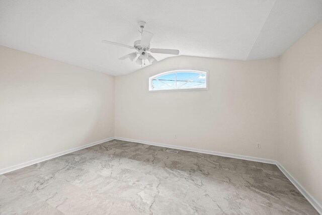 314 Robin Rd, Bowling Green, KY 42101 - unfurnished room featuring visible vents, ceiling fan, baseboards, and lofted ceiling