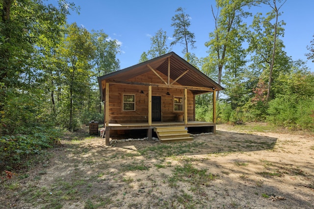 view of front of property with covered porch