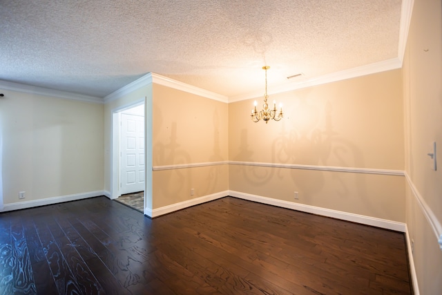 unfurnished room with a textured ceiling, a chandelier, dark hardwood / wood-style flooring, and crown molding