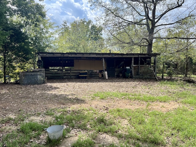 view of outdoor structure