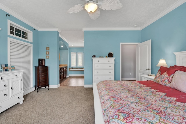 bedroom with ceiling fan, a textured ceiling, and carpet flooring