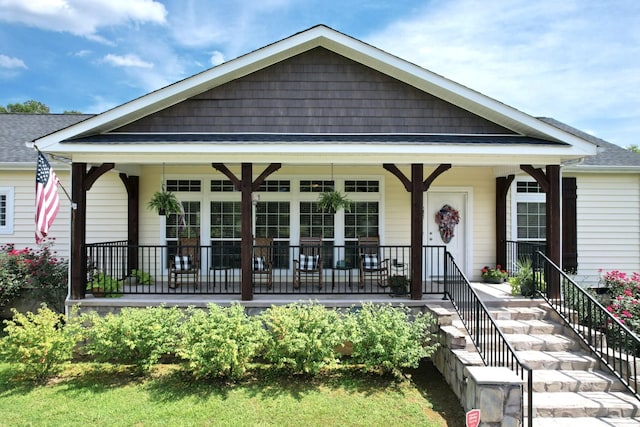 bungalow featuring covered porch