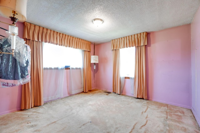 4803 Cordelia Ln, Chattanooga, TN 37416 - spare room featuring carpet flooring and a textured ceiling